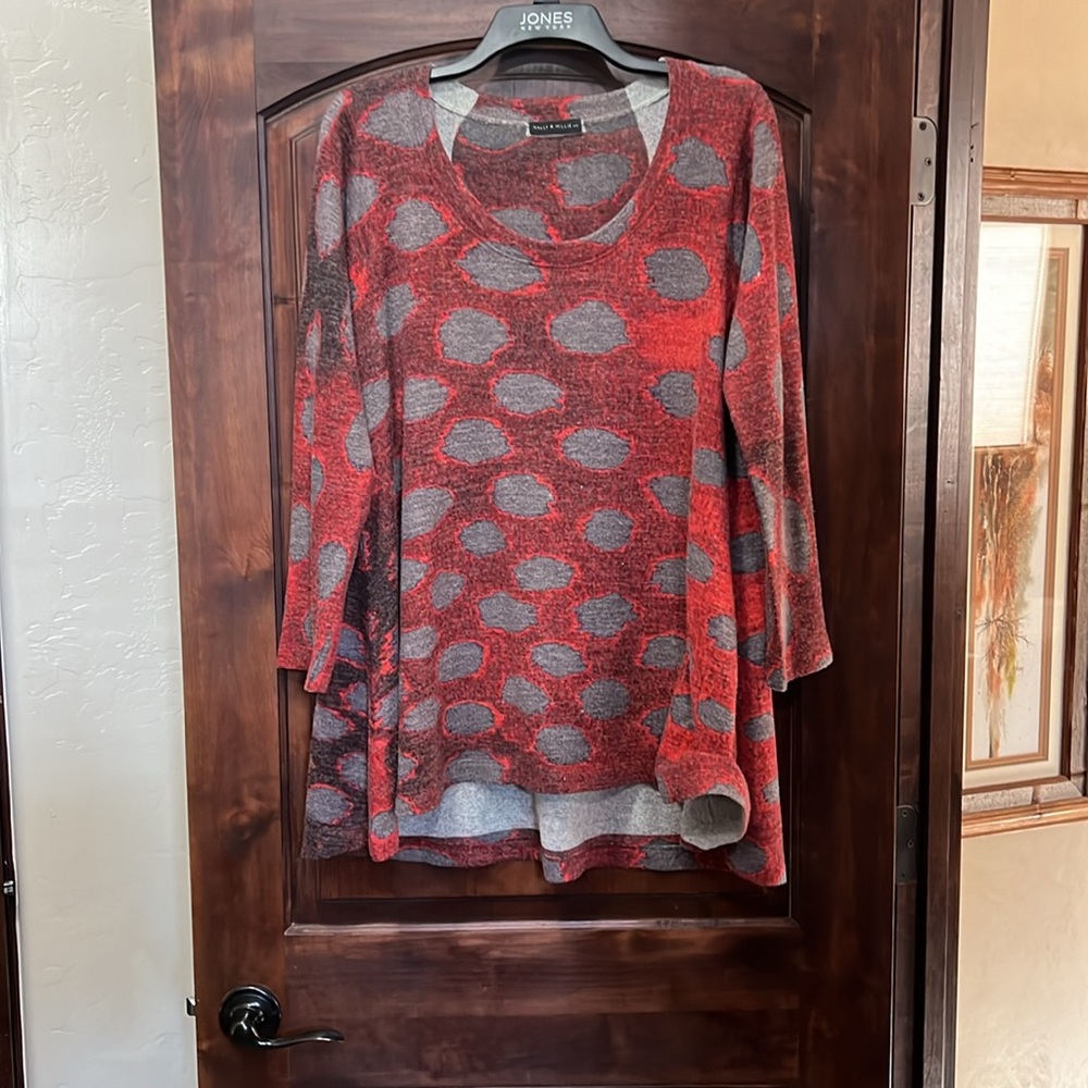 Long sleeve sweater tunic